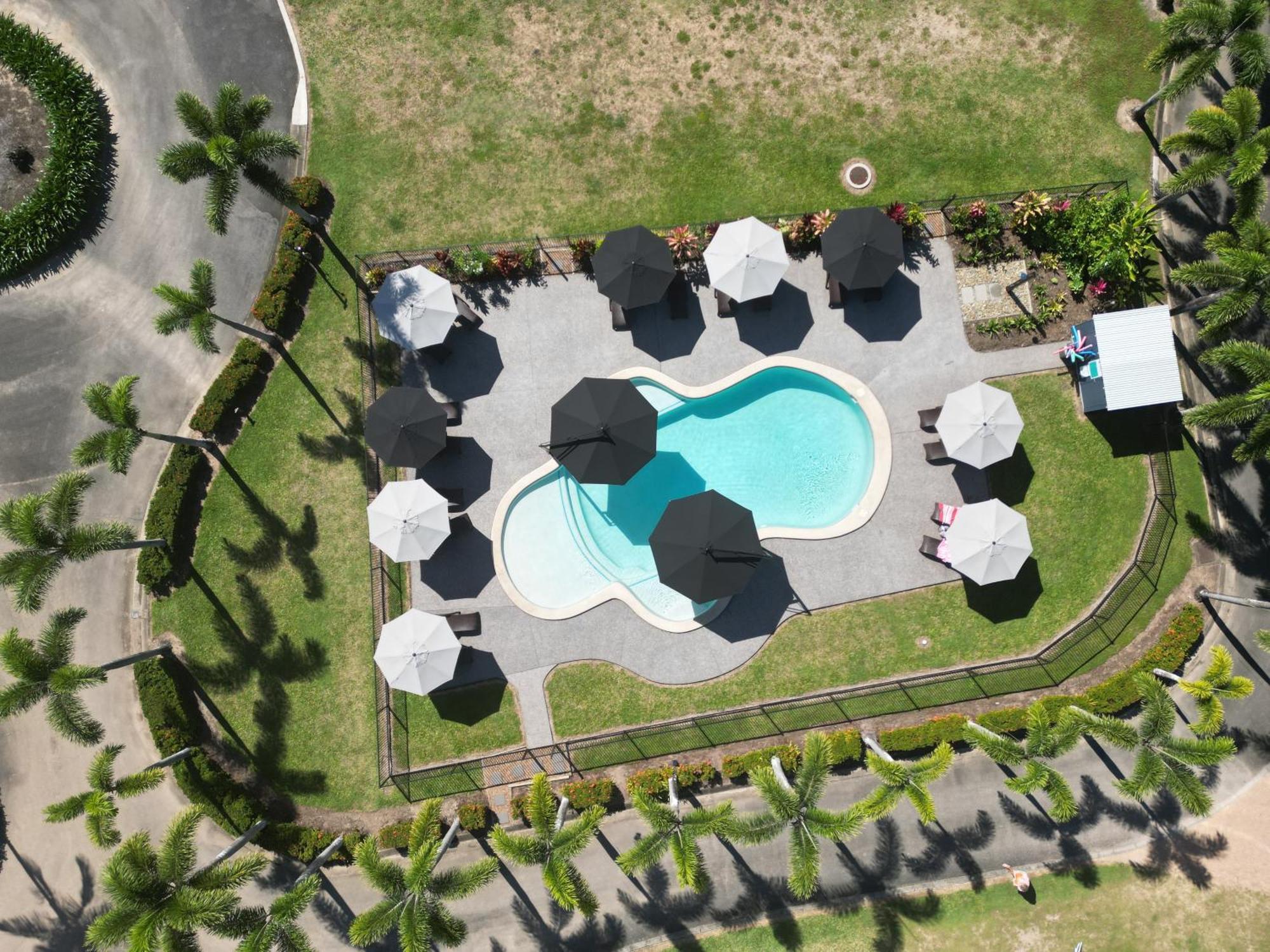 Bali Hai Child Free Holiday Park Mission Beach Eksteriør billede